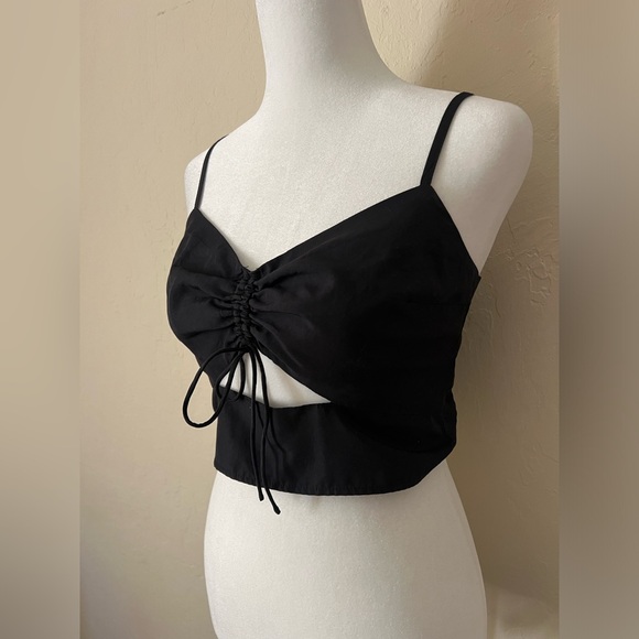 Abercrombie and fitch cutout top - Picture 3 of 5